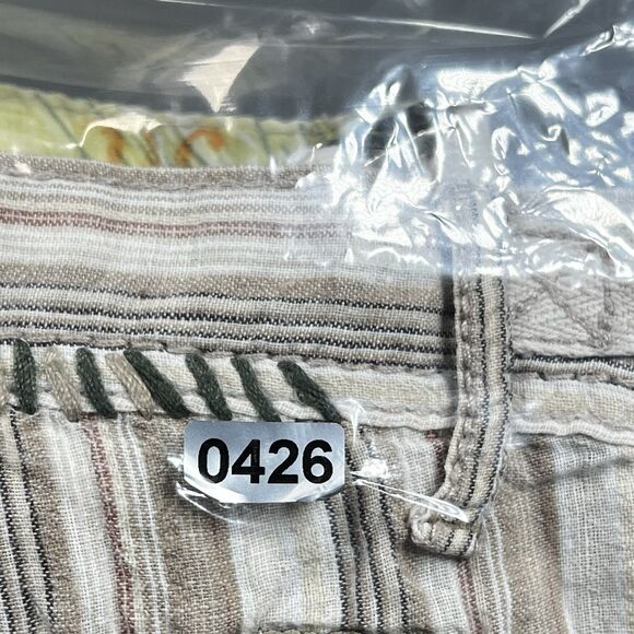 Miss Me Womens Size Large Multicolored Striped Cargo Bermuda Shorts 100% Cotton - Picture 15 of 15